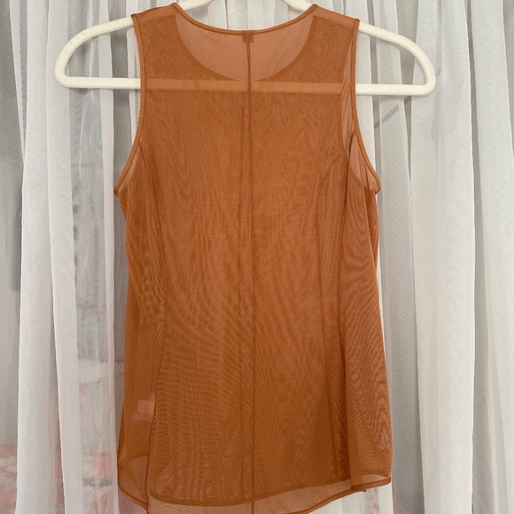 Mame Kurogouchi Uniqlo collab mesh brown sleeveless shirt - Picture 5 of 5